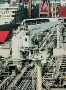 ARC7 Ice cargo hose handling crane